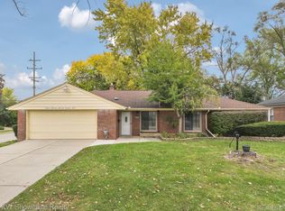 23372 Teppert Ave, Eastpointe, MI 48021