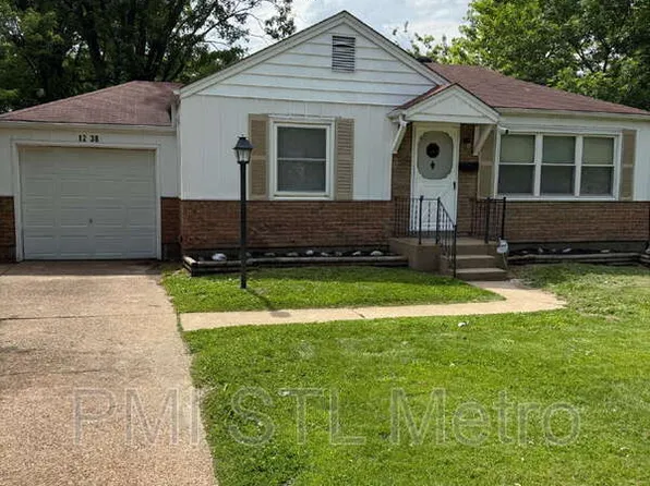 1238 Hoyt Dr, Saint Louis, MO 63137