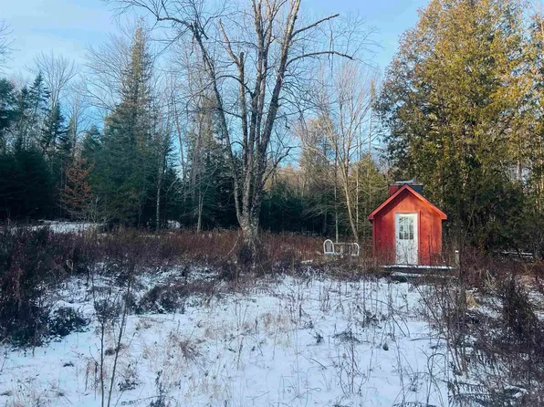 2711 Stanton Road, Danville, VT 05828