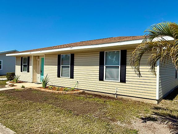 3rd image of 508 11th Street Ct W
