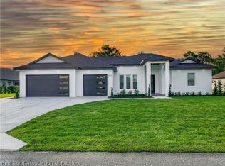 3325 Manor Dr, Sebring, FL 33872