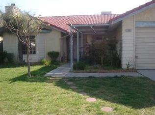 2361 S Helm Ave, Fresno, CA 93725