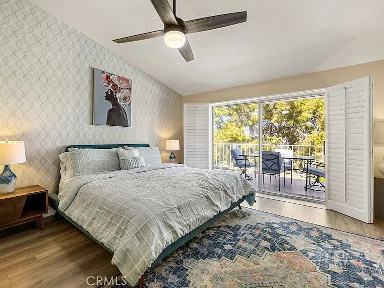 344 Vista Royale Dr — Photo 18