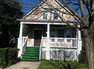 10717 S Perry Ave, Chicago, IL 60628