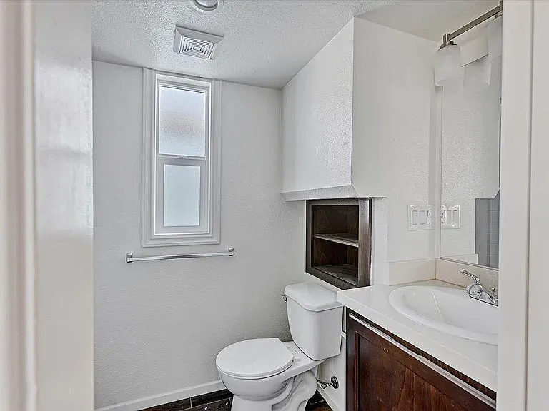 971 W Main St #40 — Photo 4