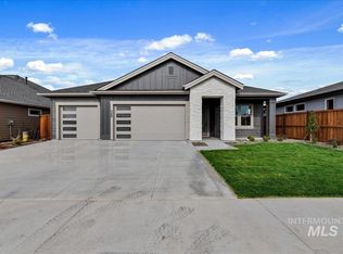 569 S Proctor Ln, Eagle, ID 83616