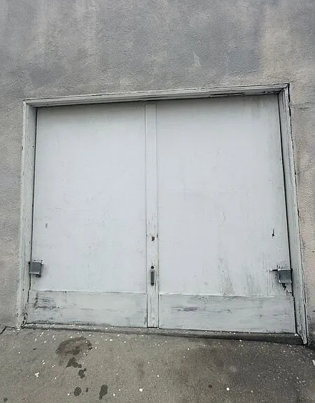 12820 Penn St — Photo 12