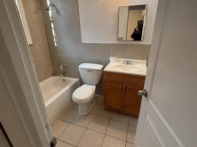 2820 Pomeroy Rd SE #2 — Photo 6