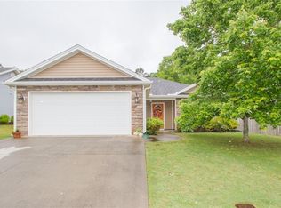 121 Duraleigh Rd, Anderson, SC 29621