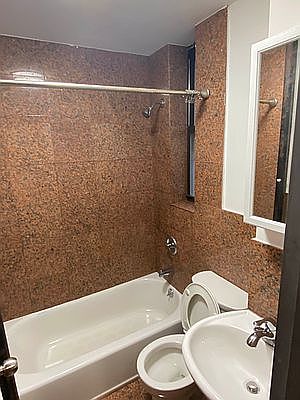 5th image of 114 E 97th St #5B