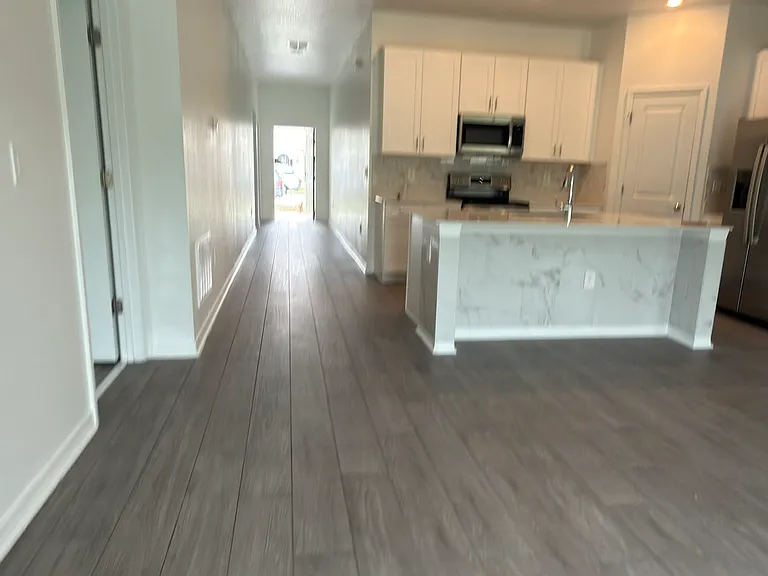 707 Grove St — Photo 7
