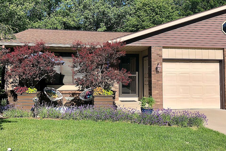 1st image of 482 Amity Ln #15