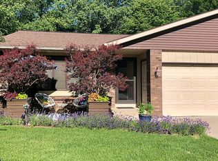 482 Amity Ln #15, Douglas, MI 49406