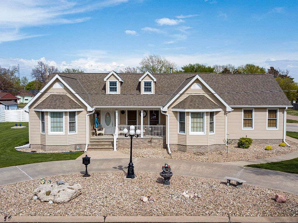 100 Carlyle St, Alma, NE 68920 Zillow