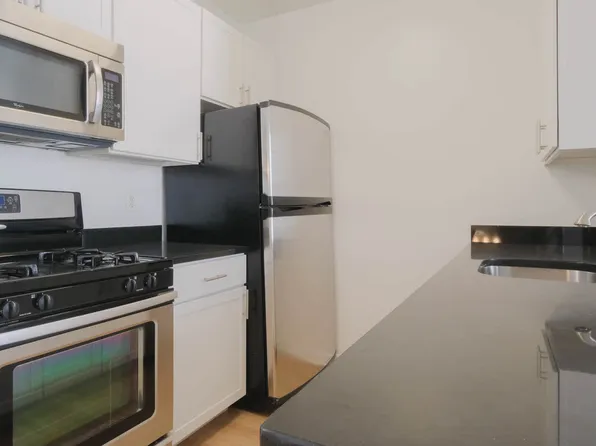 71 Broadway image 61 of 71