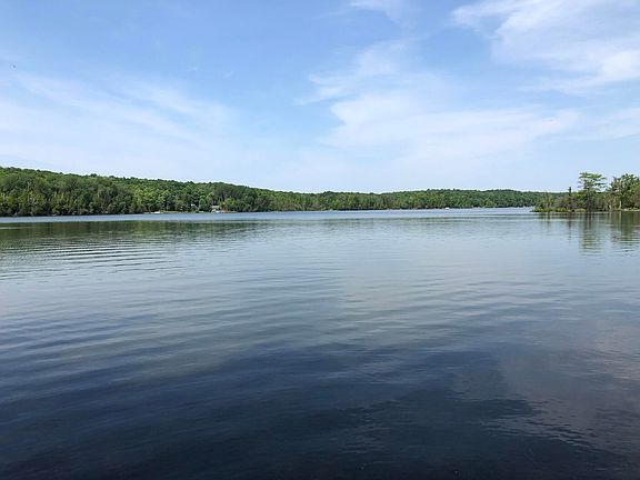 5th image of E Munro Lake Dr