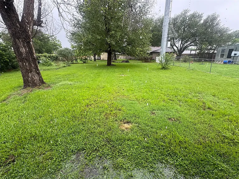 800 E Central Dr — Photo 14