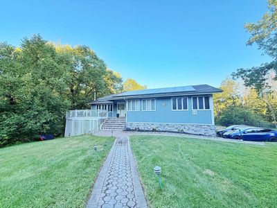 25 Graphic Blvd, Sparta, NJ, 07871