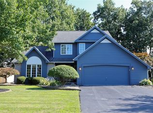 375 Bram Hall Dr, Rochester, NY 14626