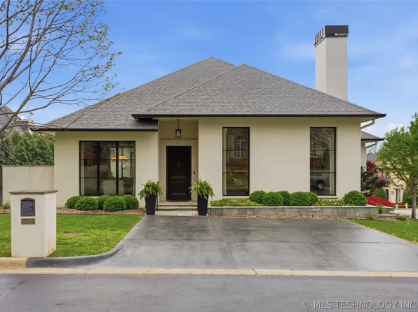 4402 S Lewis Ct, Tulsa, OK 74105