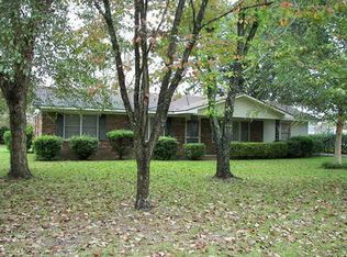825 S Ware St, Alma, GA 31510