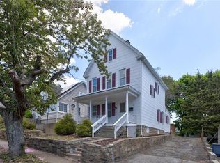 98 Henry Ave, Stratford, CT 06614