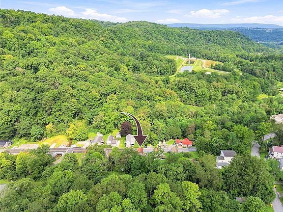 4th image of 1798 Soap Hollow Rd
