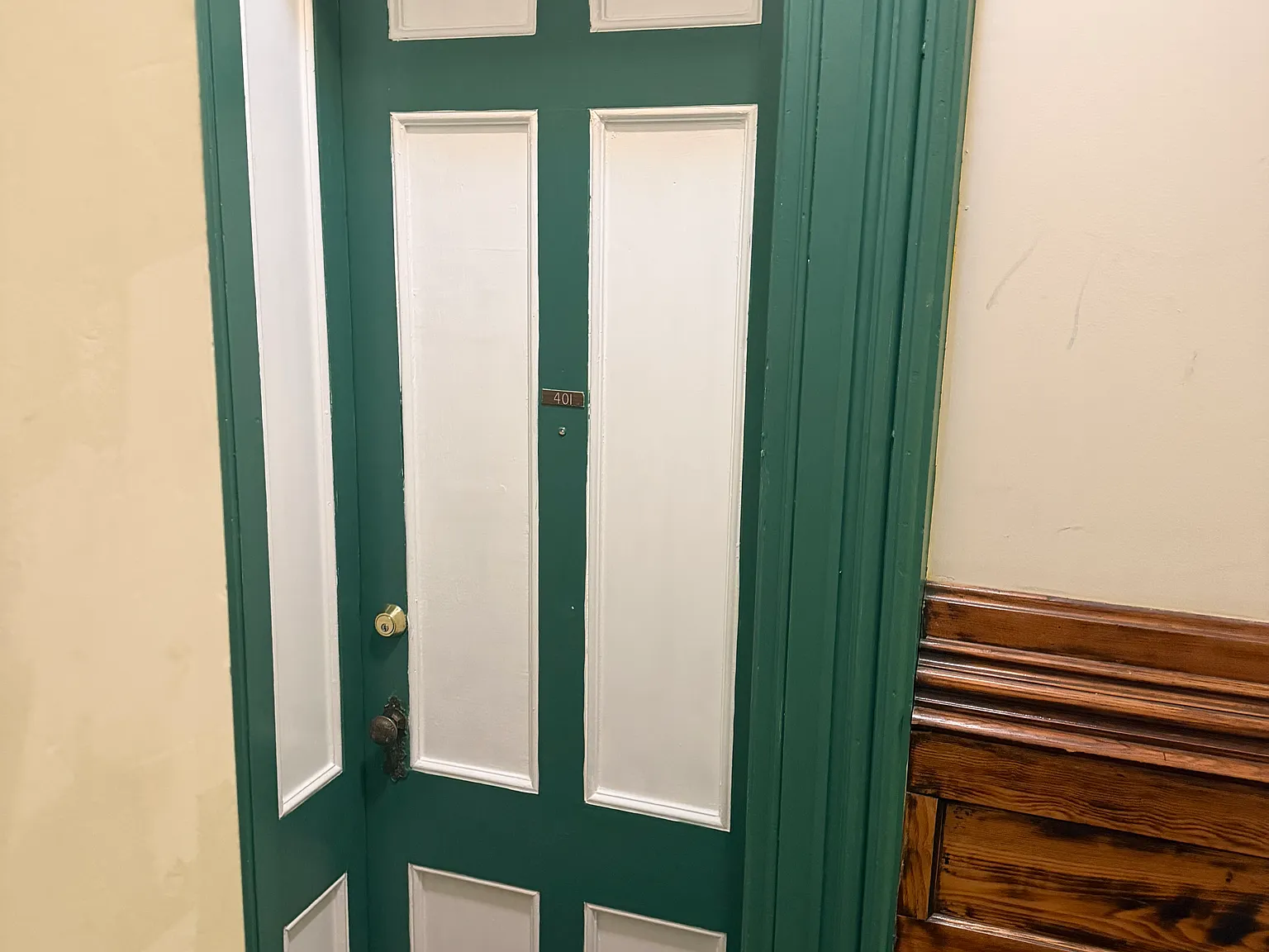 1 bed, 700 sqft, $1,050 — Photo 2