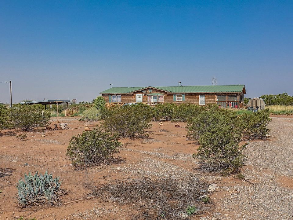 2nd image of 31 King Bird Ln