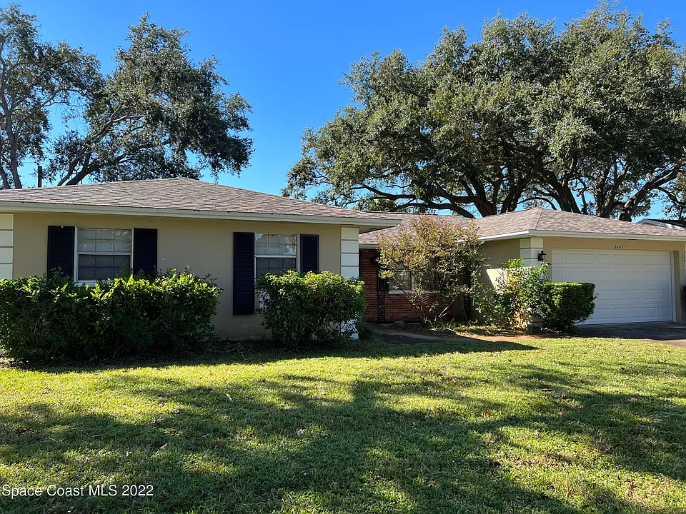 2643 Cherrywood Ln