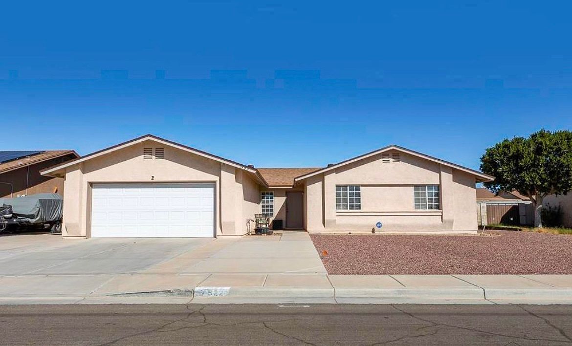 7322 E 26th St, Yuma, AZ 85365 | Zillow