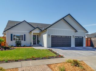 575 Jean Marie Dr, Santa Rosa, CA 95403