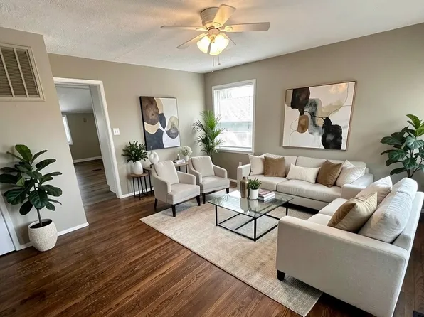 3407 Calais Dr, Jeffersontown, KY 40299