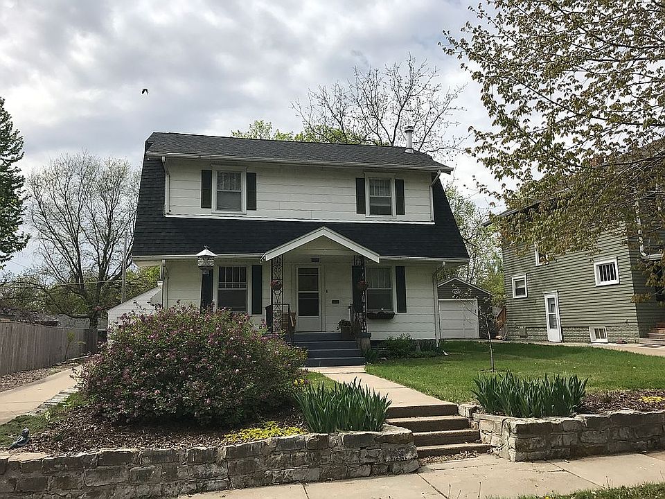 1st image of 2227 S 47th St