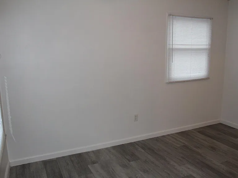 3238 Meadow St — Photo 35