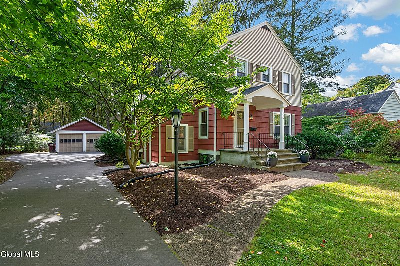 2nd image of 115 Winne Road