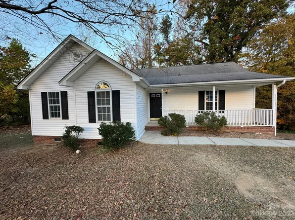 5504 John McGraw Ln, Charlotte, NC 28214