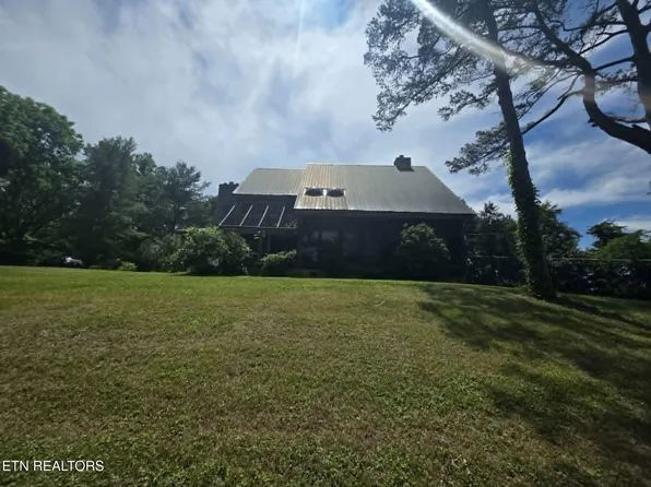 228 Marcella Rd, Cumberland Gap, TN 37724