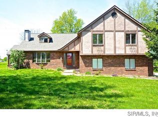 1691 Cross St, O'Fallon, IL 62269