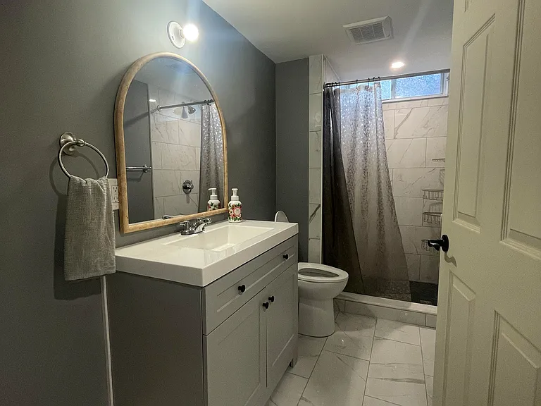 1 Joyce Pl #BASEMENT — Photo 8