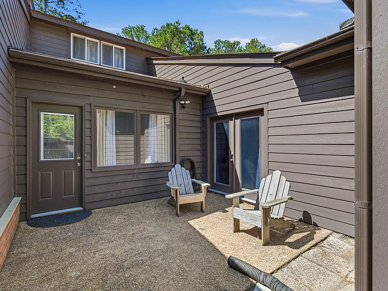 1540 Lakeside Dr #1540 — Photo 45