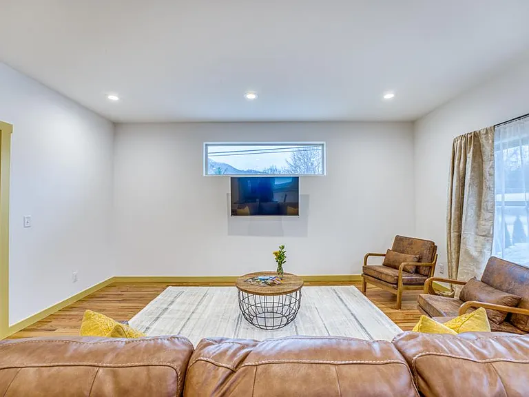 7 Sylvanella Ln — Photo 68