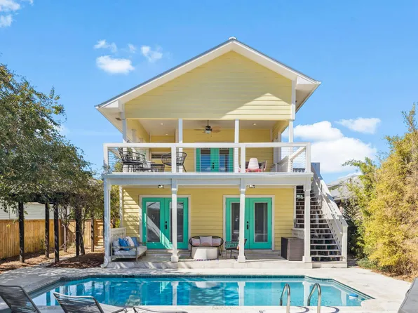 93 Woodward St, Destin, FL 32541