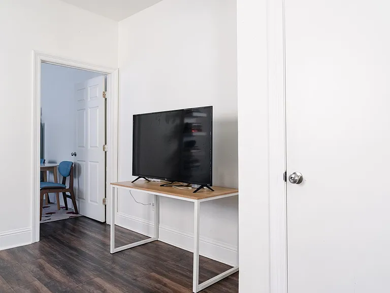 Room 2: living, dinning, bedroom, office space