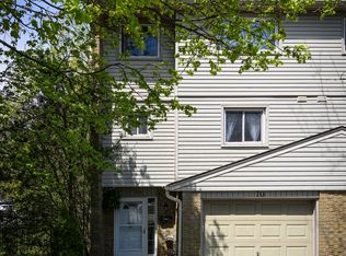 300 Sandringham Cres #70, London, ON N6C 5B4