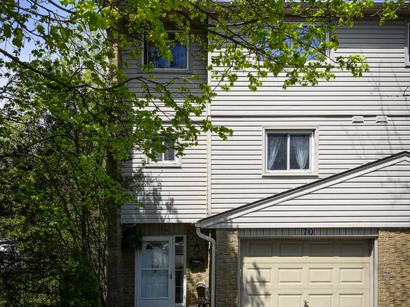 300 Sandringham Cres #70, London, ON N6C 5B4