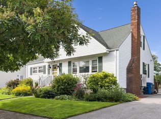 22 Sara Ln, Portland, ME 04103