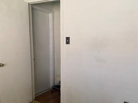 5th image of 7422 Gatebriar Ct