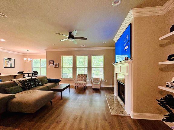 3rd image of 8949 Meadow Sage Dr