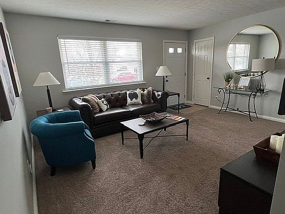 2nd image of 904 Hartz Dr